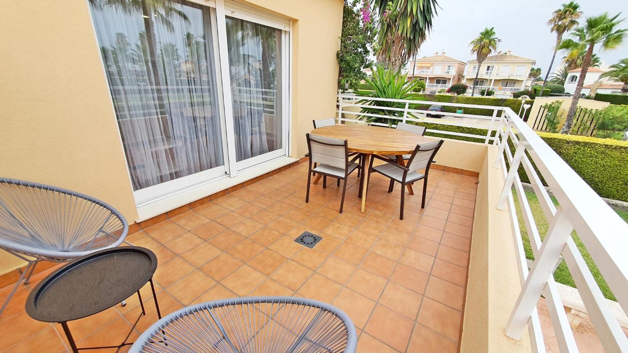 Apartamentos Par Tres - Oliva Nova Екстер'єр фото