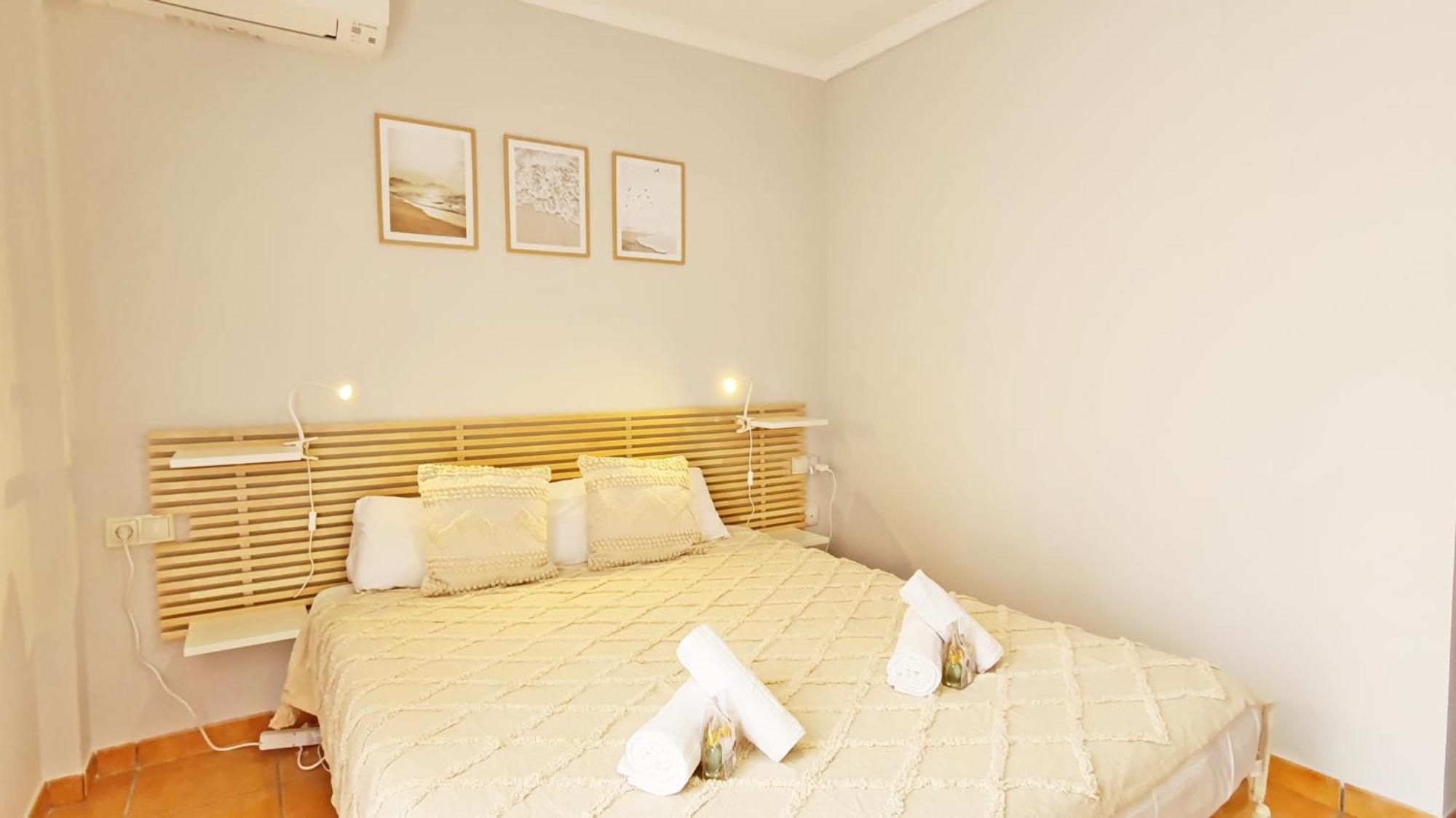Apartamentos Par Tres - Oliva Nova Екстер'єр фото