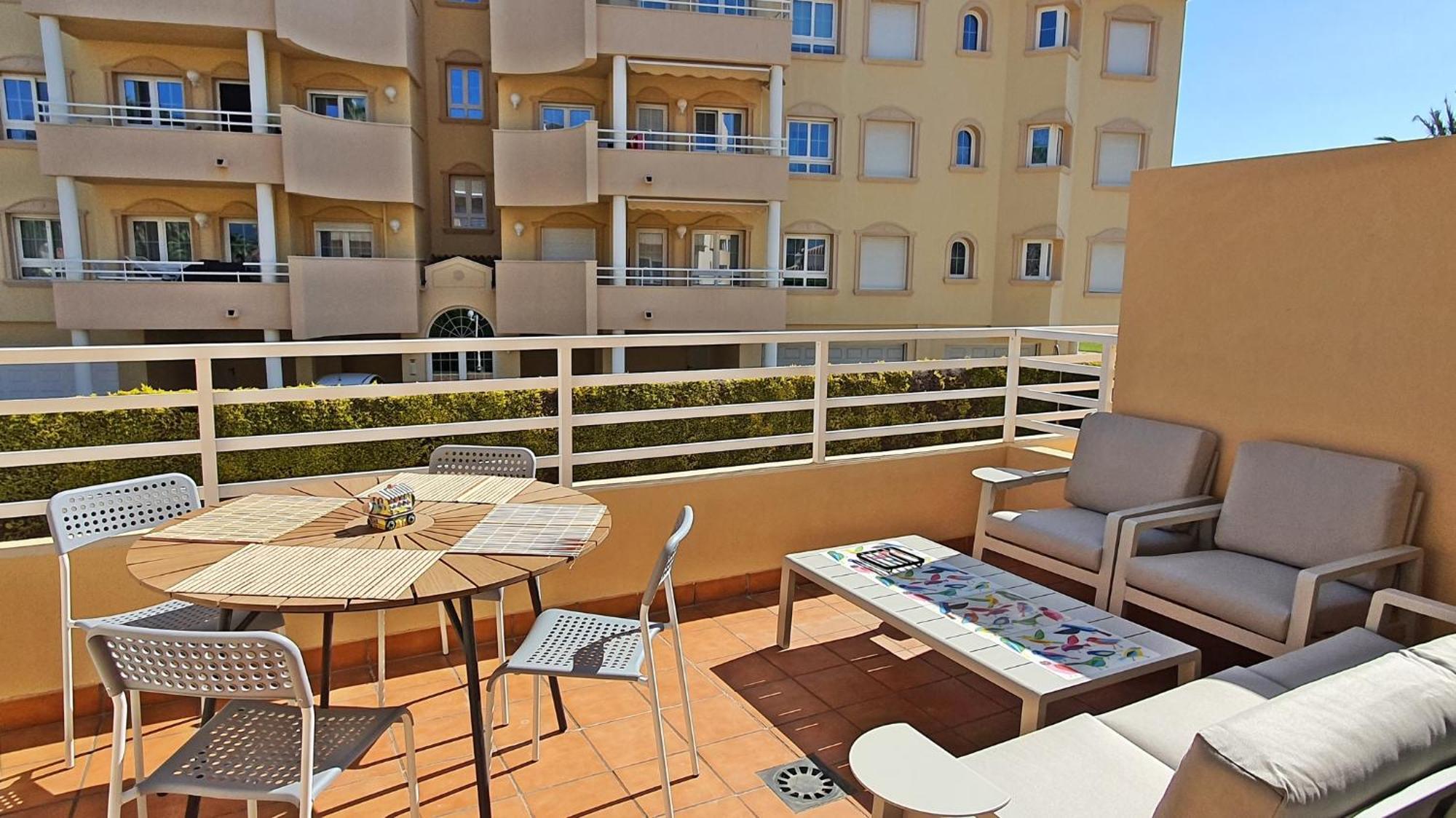 Apartamentos Par Tres - Oliva Nova Екстер'єр фото