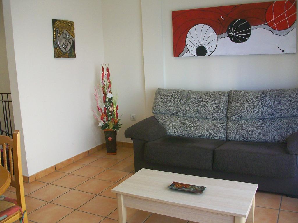 Apartamentos Par Tres - Oliva Nova Номер фото